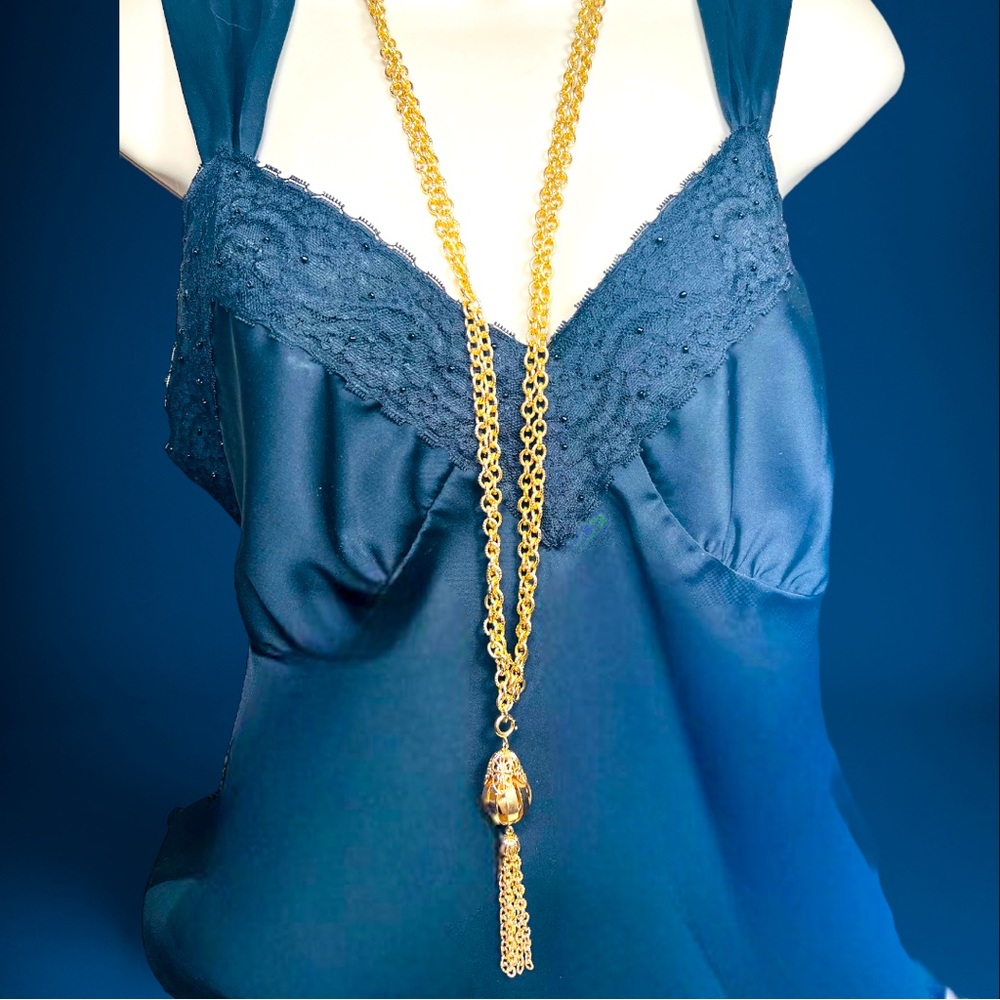 60s Openwork and Filigree Cap Long Double Strand Textured Chain Vintage Necklace